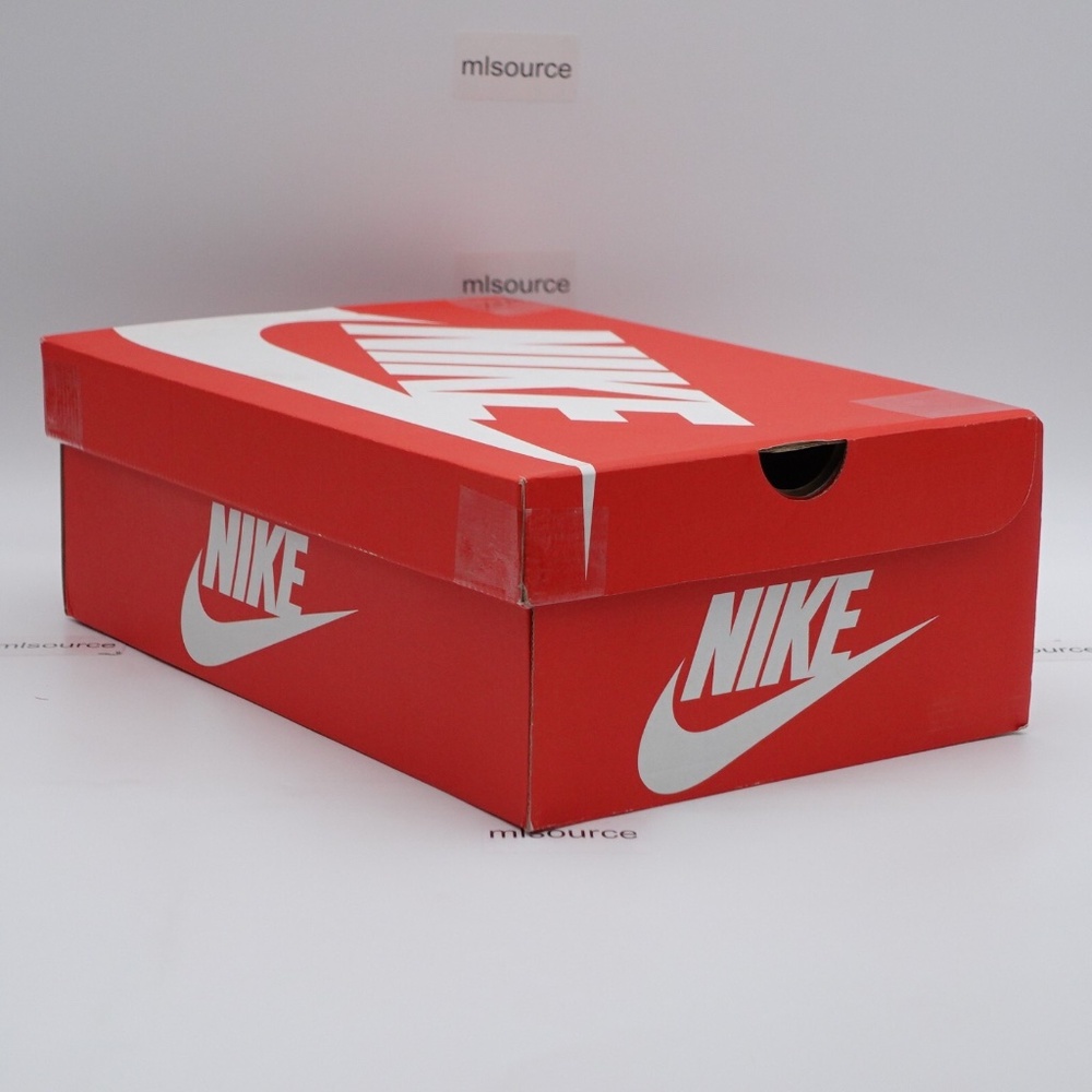 NEW Men's Nike Air Max 90 Jewel Swoosh Sneakers FN8005-100 White - Picture 15 of 16